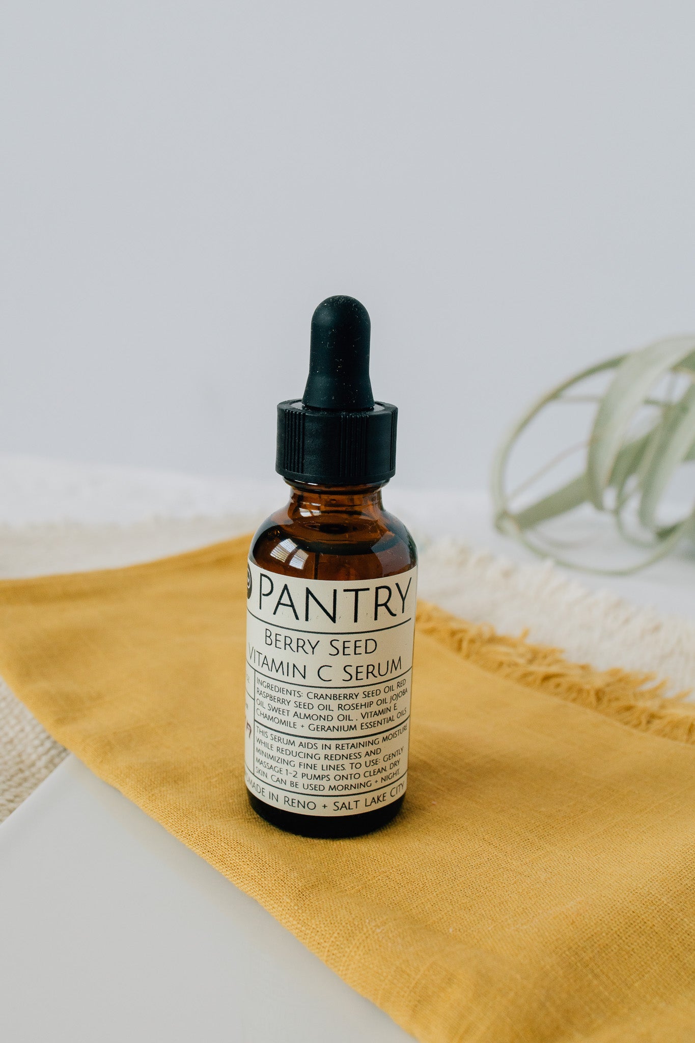 Vitamin C Face Serum | Berry Seed Oil Blend