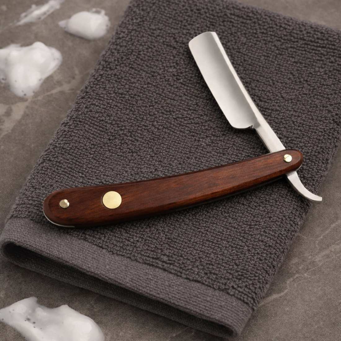 Straight Razor | Medallion Edition